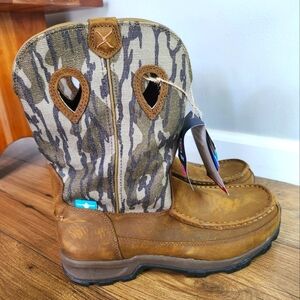 NEW, with Tags, Twisted X Pull On Hiker Boots. Sz 10.5
